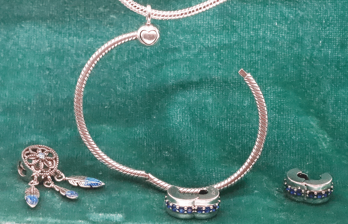 Eternal Wholeness Sterling Silver O Charm Pendant with Dream Catcher Blue CZ. 925ijewel.com