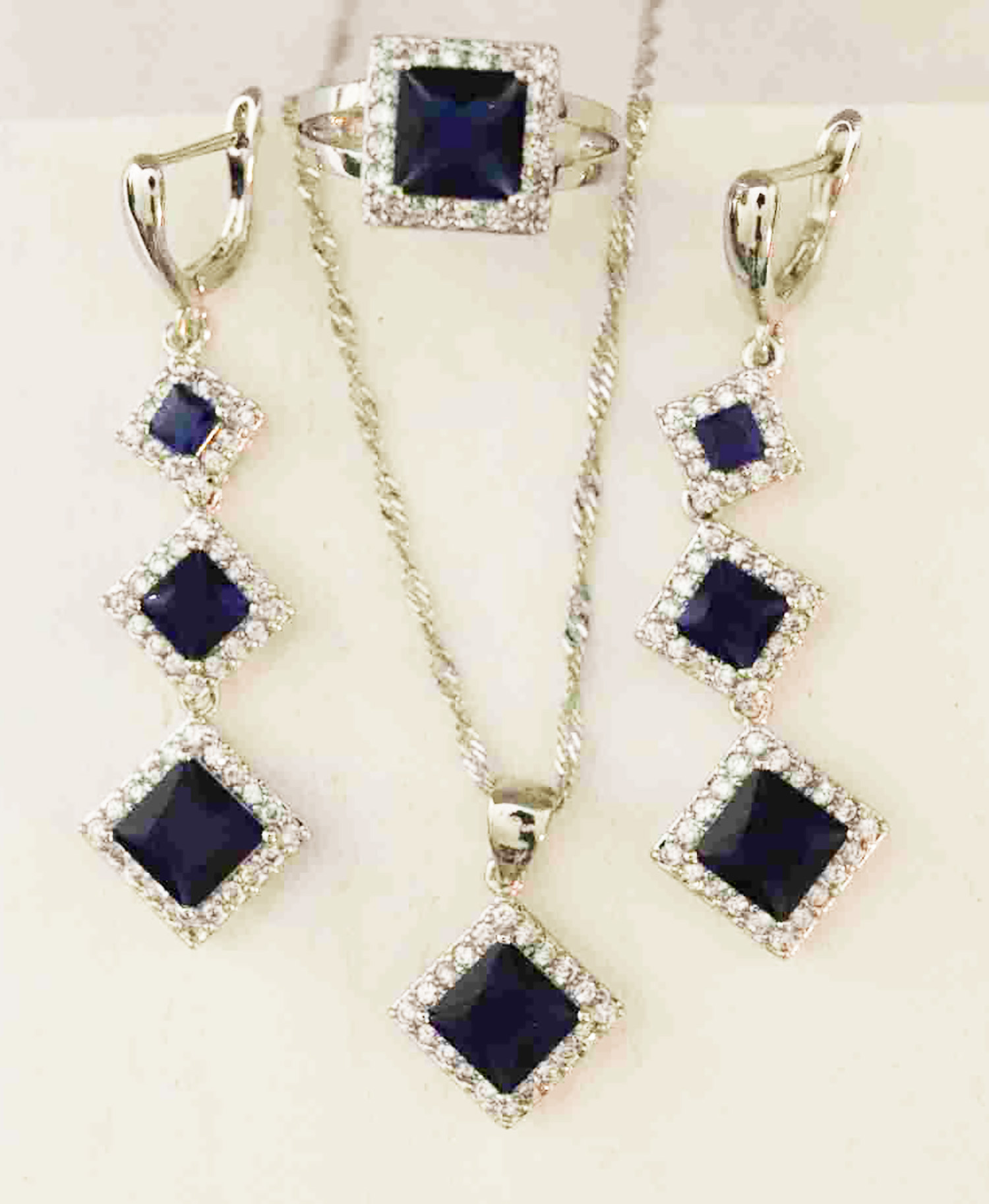 Jewelry set
