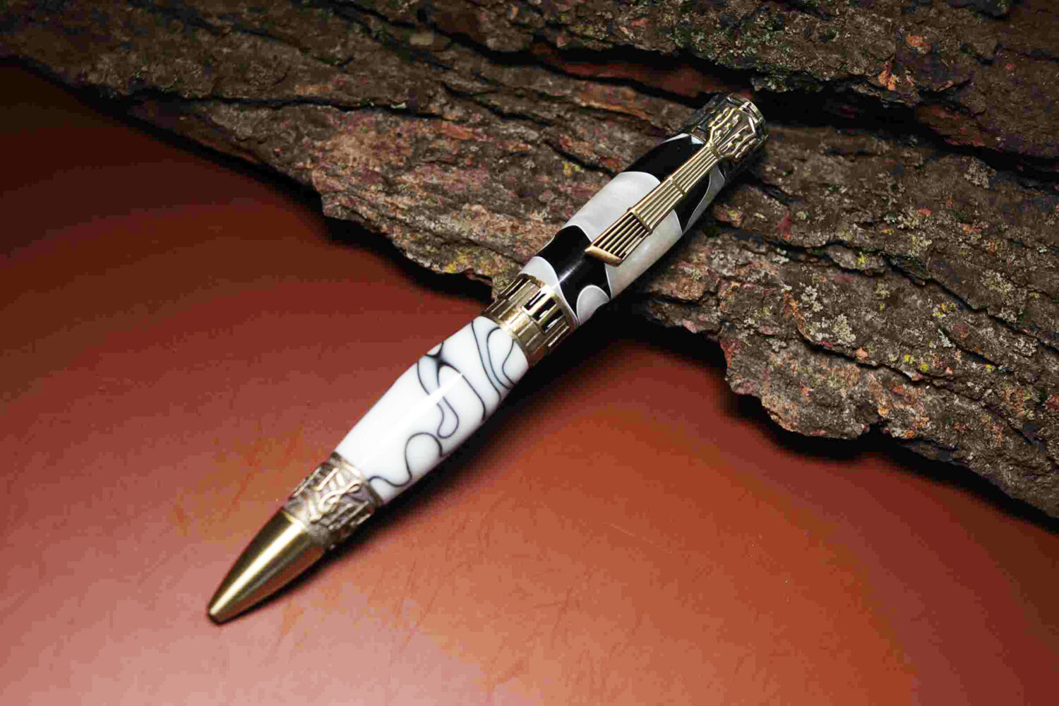 Handcrafted pen