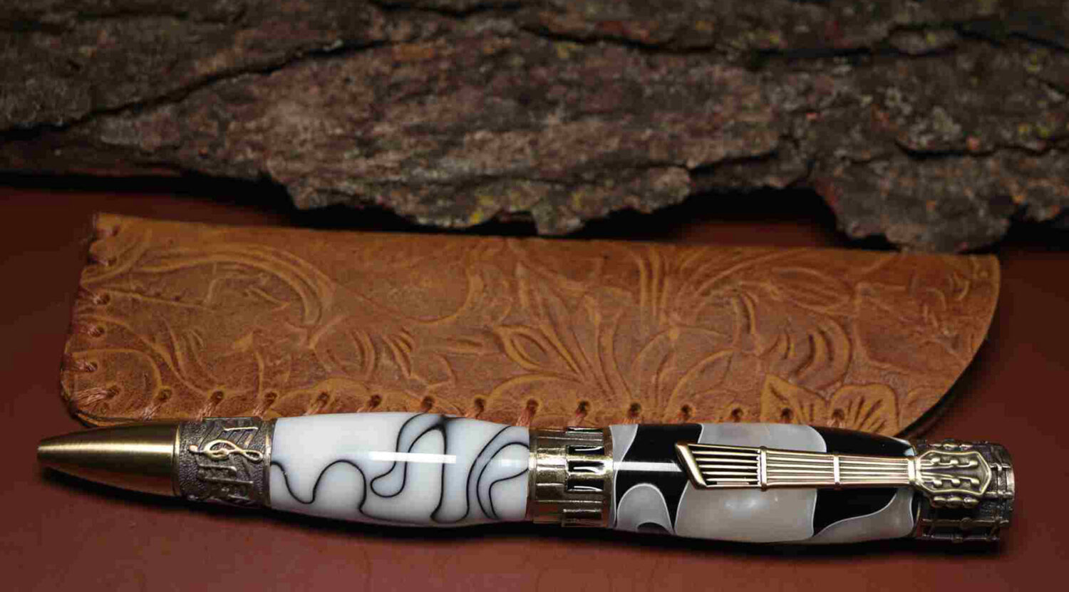 Handcrafted pen