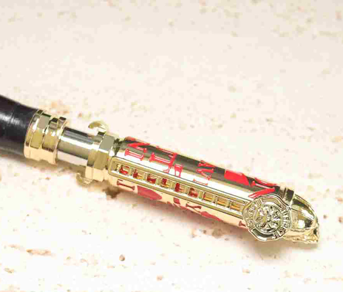 Handcrafted pen