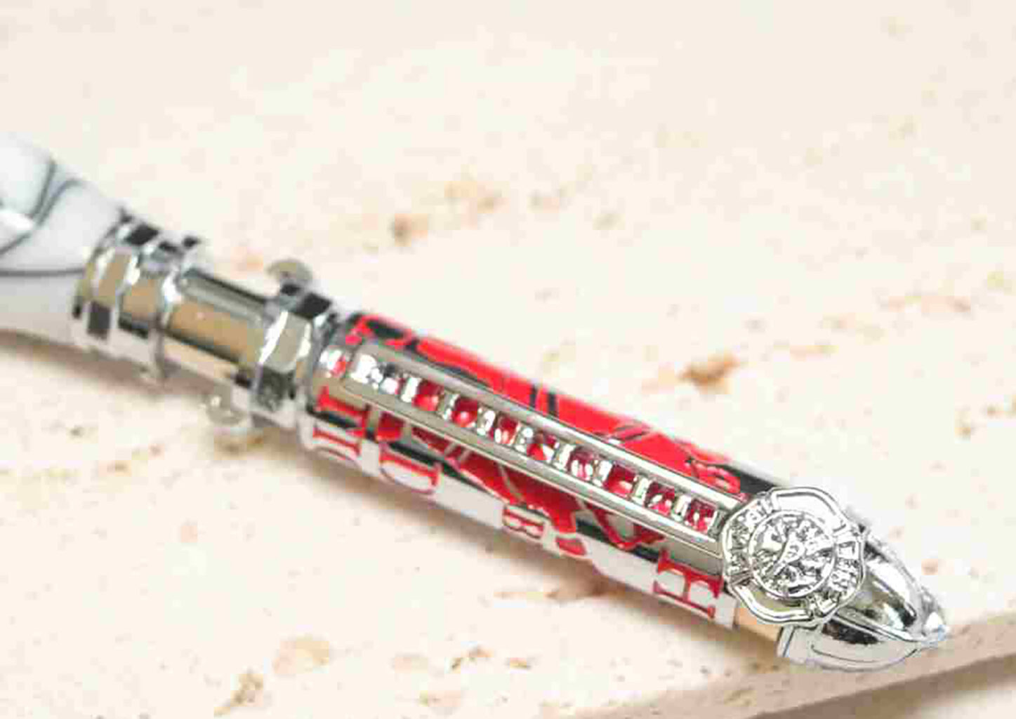 Handcrafted pen
