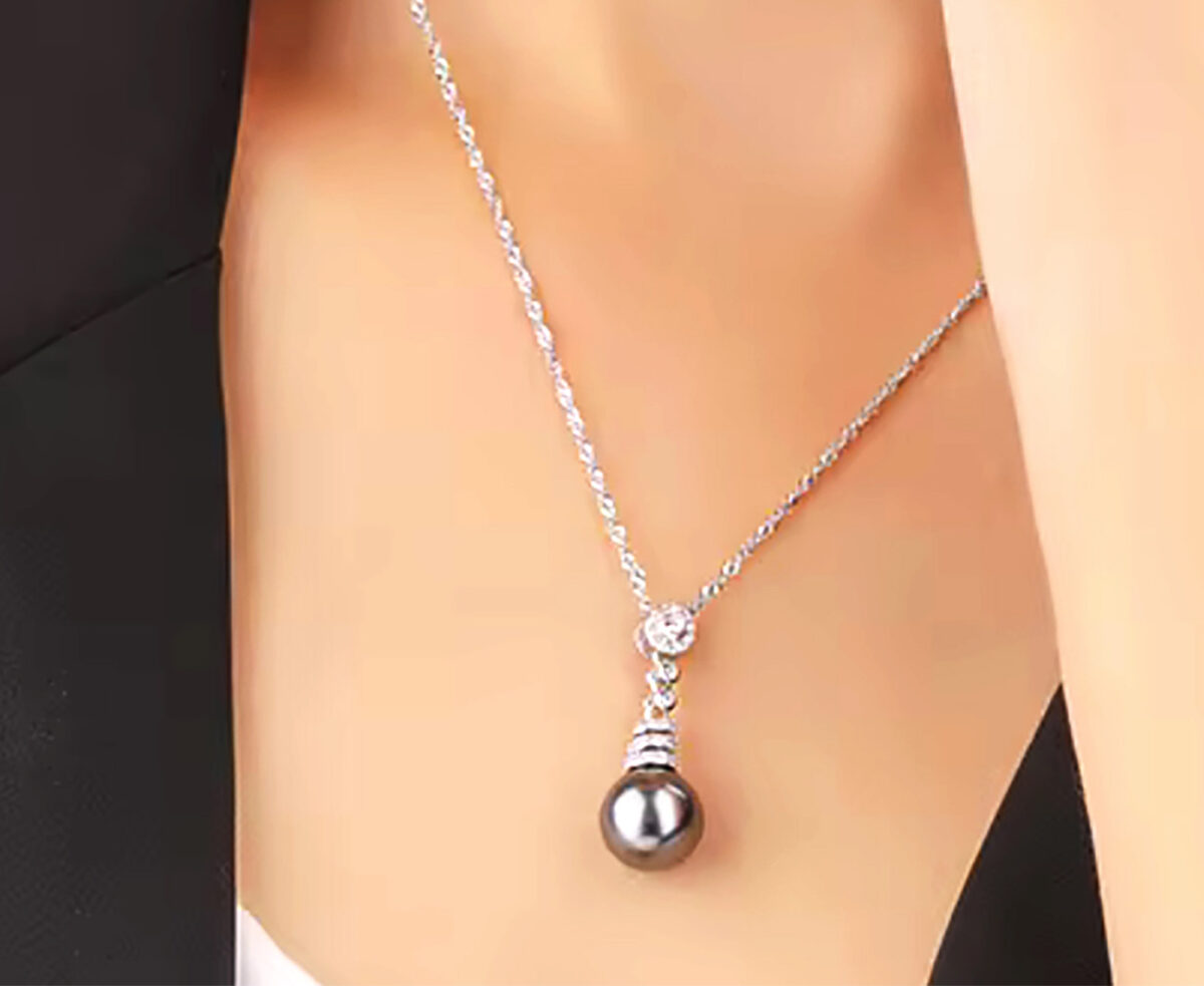 Lustrous Sterling Silver Gray Pearl Shell Bead Pendant & Dangle Earrings Set. 925ijewel.com