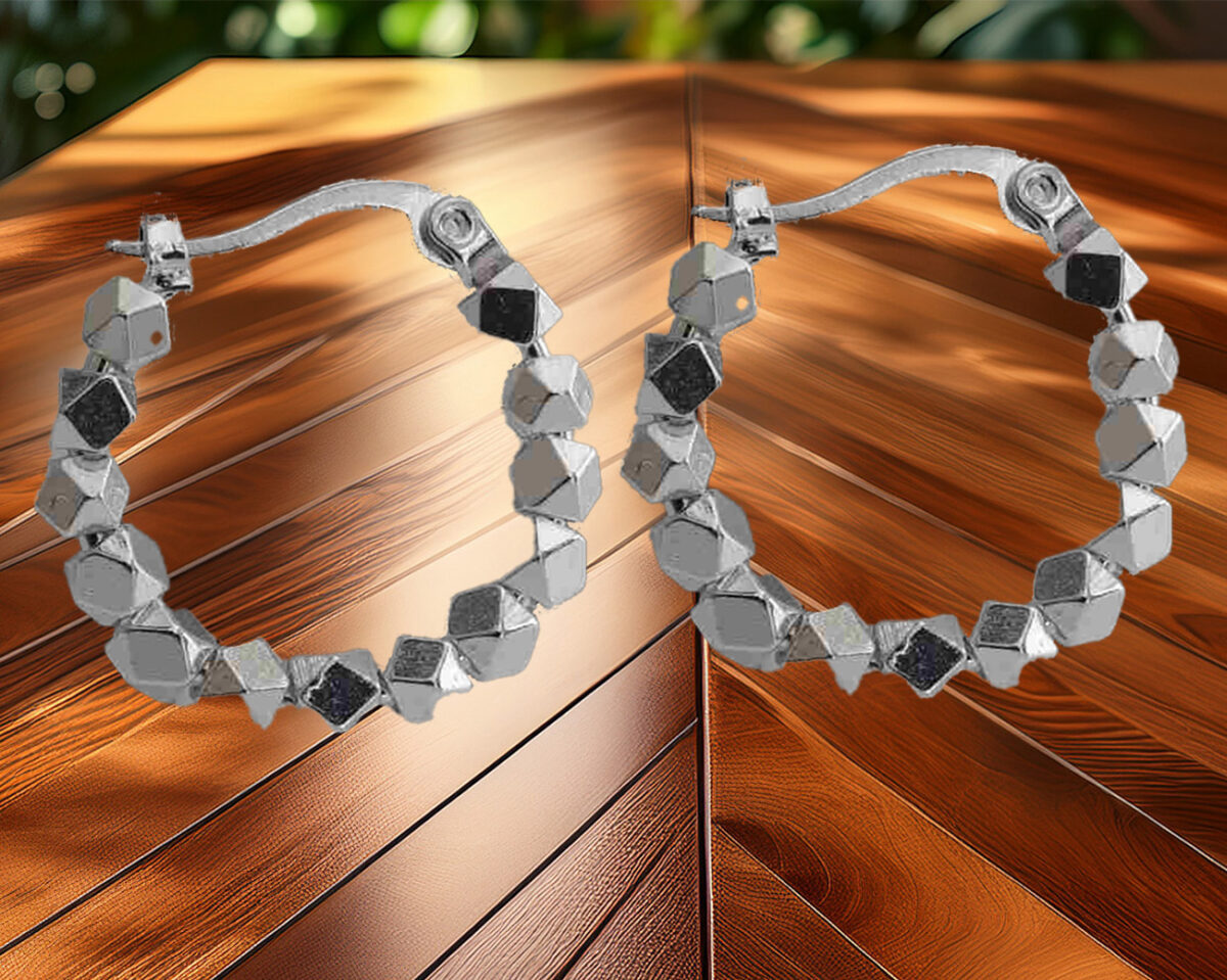 Exquisitely Designed Sterling Silver 20mm Round Hoop Earrings with Sparking Cubic Shaped Beads 925ijewel.com